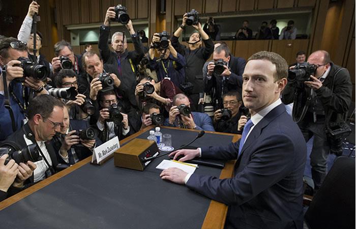 Mm Portero beneficioso Mark Zuckerberg es un robot?