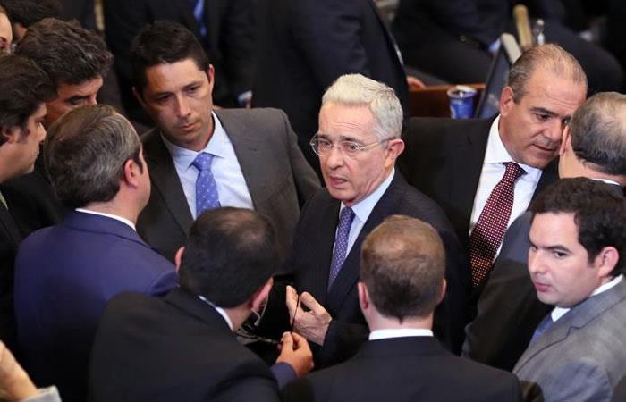 Uribe insinuó que lo tienen 'chuzado'. Foto: EFE