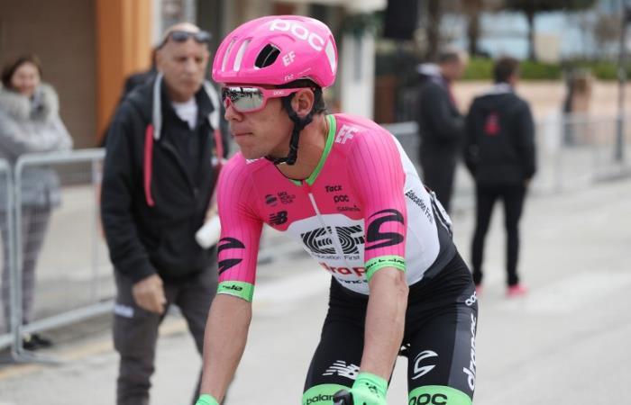 Rigoberto Urán quedó en la octava posición en la jornada dos de La Vuelta a España. Foto: AFP