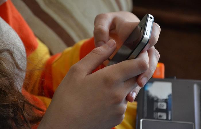 Con esta app los padres pueden administrar el tiempo de uso del celular en sus hijos. Foto: Pixabay