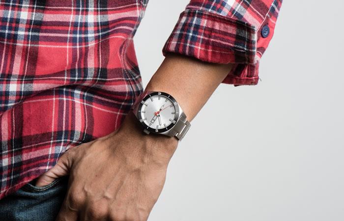 Las marcas de relojes fashion producen mayormente ejemplares de cuarzo. Foto: Shutterstock