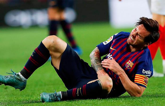 Messi se lesionó. Foto: EFE