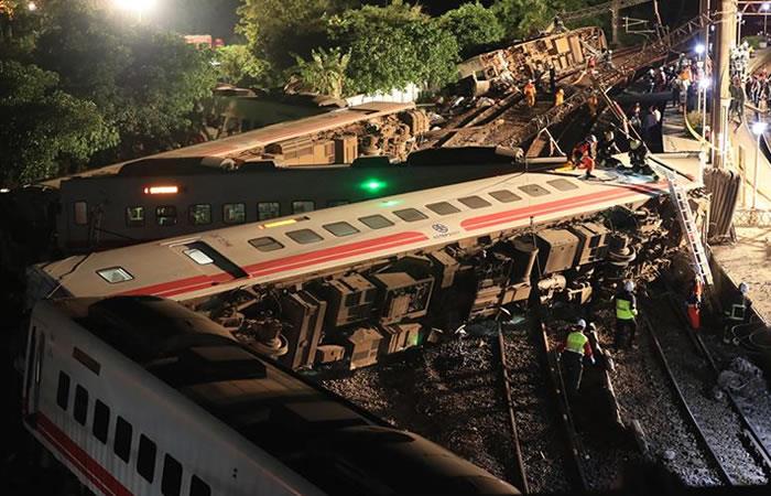 El accidente ocurrió el por descarrilamiento del tren. Foto: EFE