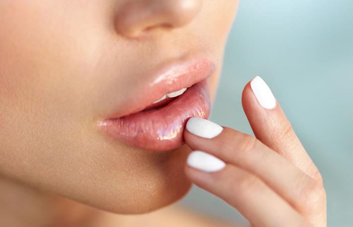 El cuidado de los labios es esencial. Foto: Shutterstock