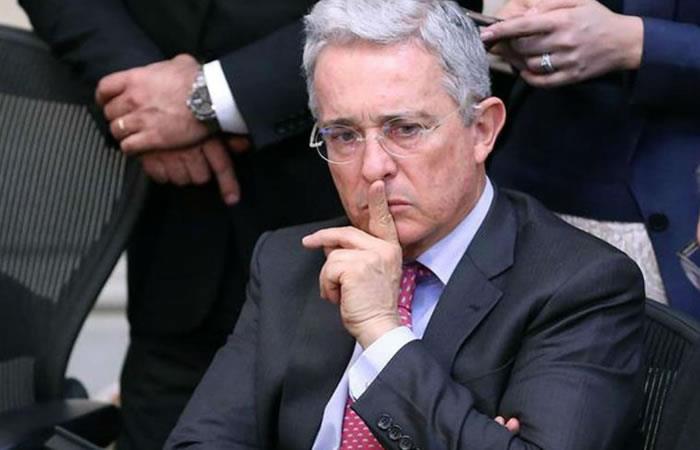 Uribe señaló a su investigador de un falso señalamiento. Foto: EFE