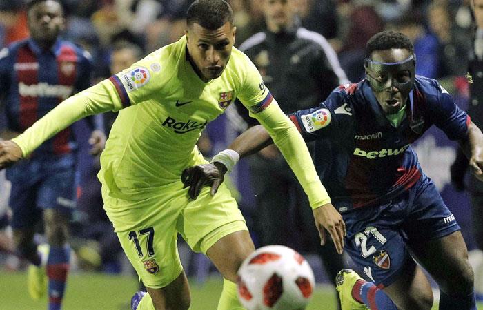 Jeison Murillo (I) jugador de Barcelona. Foto: EFE