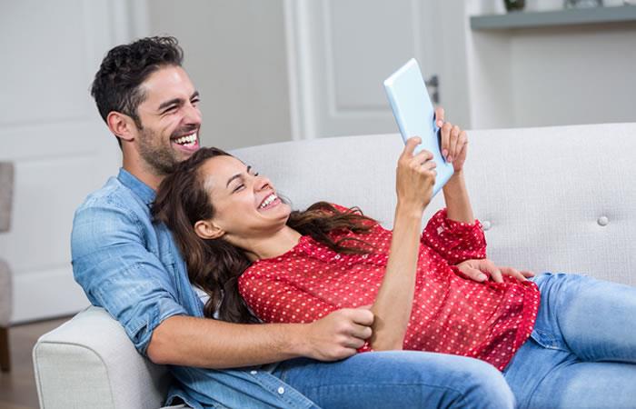 Amores digitales se logran gracias a la tecnología. Foto: Shutterstock