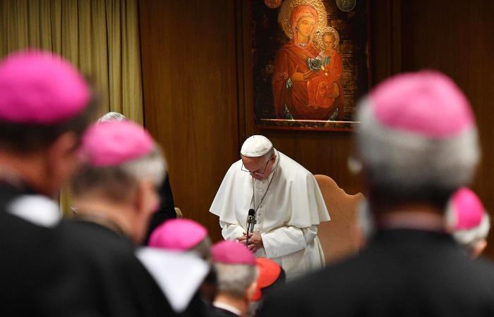 Papa Francisco durante la cumbre en contra de la pederastia en la Iglesia Católica. Foto: EFE