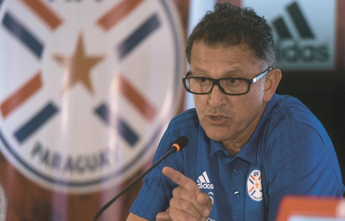 Juan Carlos Osorio salió de Paraguay por problemas familiares. Foto: AFP
