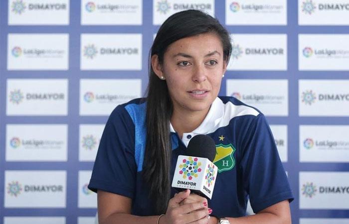 Yoreli Rincón, referente del fútbol profesional femenino en Colombia. Foto: AFP