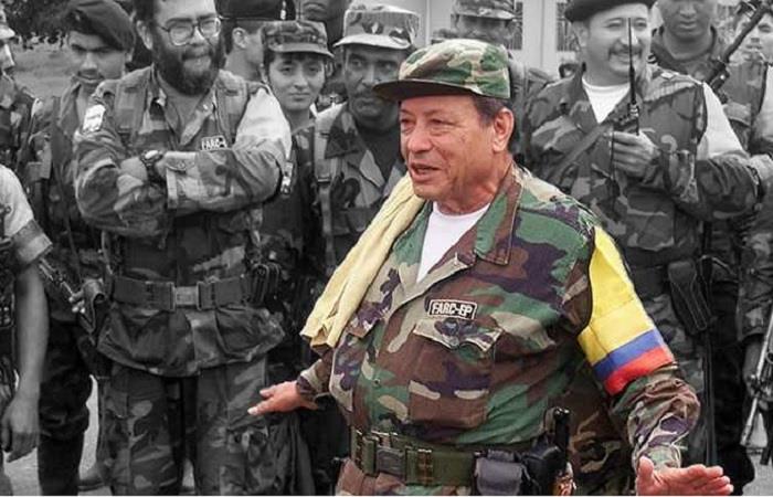 'Tirofijo' fue el máximo líder de las FARC por más de 40 años. Foto: Twitter