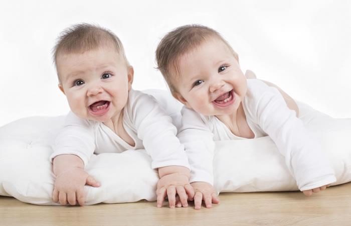 La esposa dio a luz gemelos, pero uno de ellos no se parecía en absoluto al padre. Foto: Shutterstock