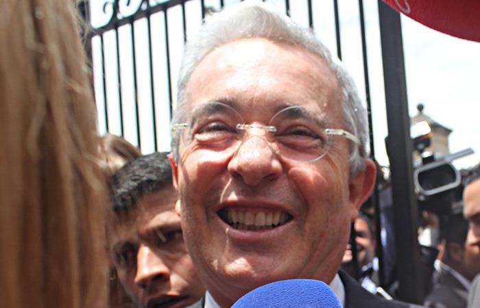 ¿Por qué los seguidores de Uribe se sintieron ofendidos con la palabra "heterosexual"?. Foto: Twitter
