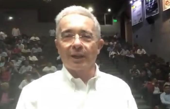 Álvaro Uribe Vélez. Foto: Twitter