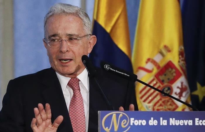 Uribe, durante su intervención en el desayuno informativo del Foro de la Nueva Economía, en Madrid. Foto: EFE