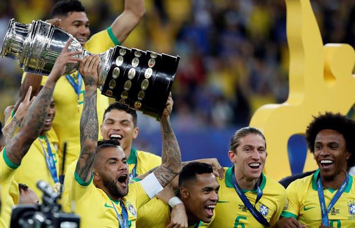 Brasil celebra su novena Copa América. Foto: EFE