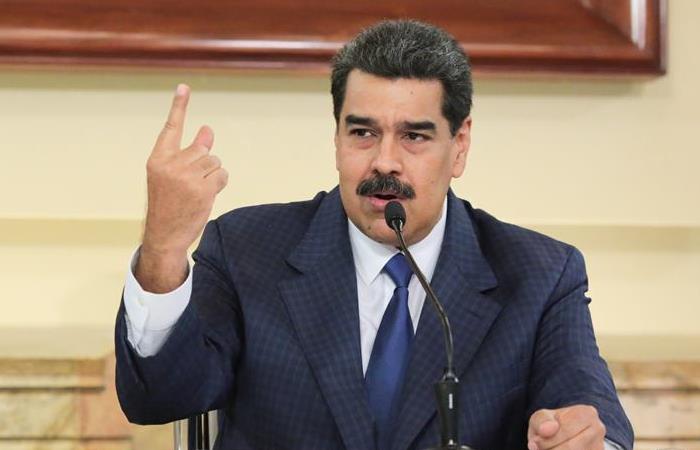 Nicolás Maduro, durante una reunión con sus ministros en el Palacio de Miraflores (Caracas). Foto: EFE