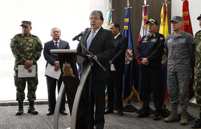 Carlos Holmes Trujillo insistió en que los jefes del ELN viven en Venezuela. Foto: EFE