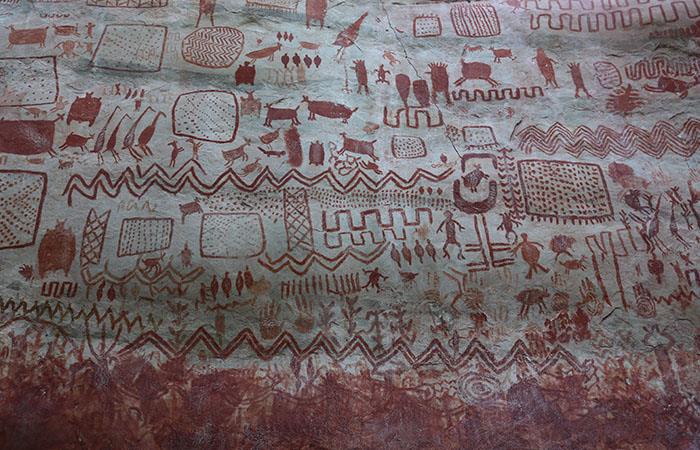 En el Cerro Azul se pueden observar pictogramas de hace más de 1.000 años. Foto: Interlatin