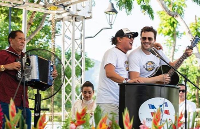 Carlos Vives y Gusi estuvieron en la inauguración del Parque la Provincia. Foto: Instagram