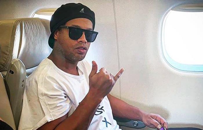 Ronaldinho va para Colombia. Foto: Instagram