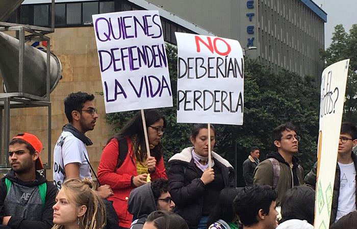 Miles de estudiantes marchan en contra del gobierno de Iván Duque. Foto: Twitter