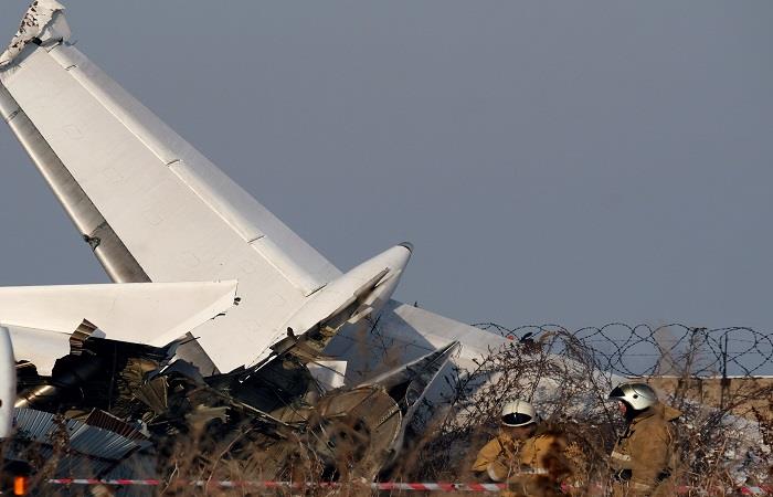 La mayoría de los fallecidos iba en la parte delantera del avión. Foto: EFE