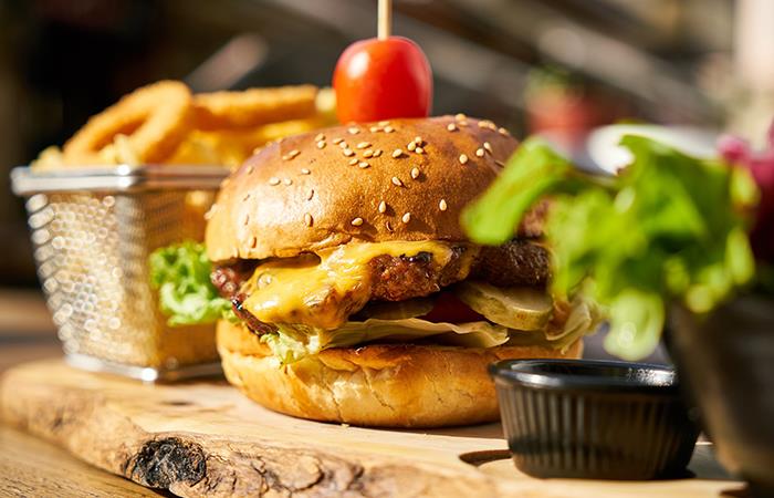Burger King regala hamburguesas en San Valentín. Foto: Pixabay
