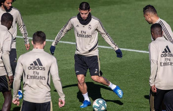 James Rodríguez en entrenamiento con Real Madrid. Foto: EFE