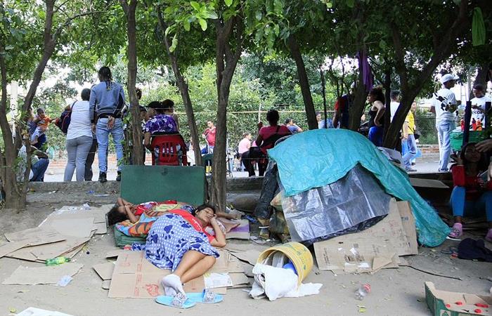 Campamento de ciudadanos venezolanos en la frontera colombo-venezolana. Foto: EFE
