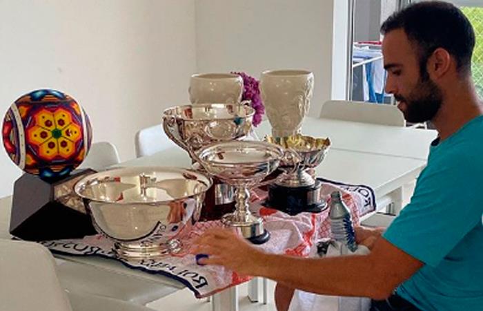 Juan Sebastián Cabal con sus trofeos. Foto: Instagram