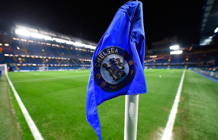 Chelsea se sumó a otros clubes europeos en la lucha contra el COVID-19. Foto: EFE