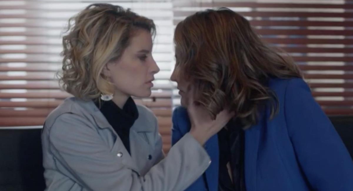Un romance entre dos mujeres sigue siendo impactante para algunos televidentes. Foto: Captura video.