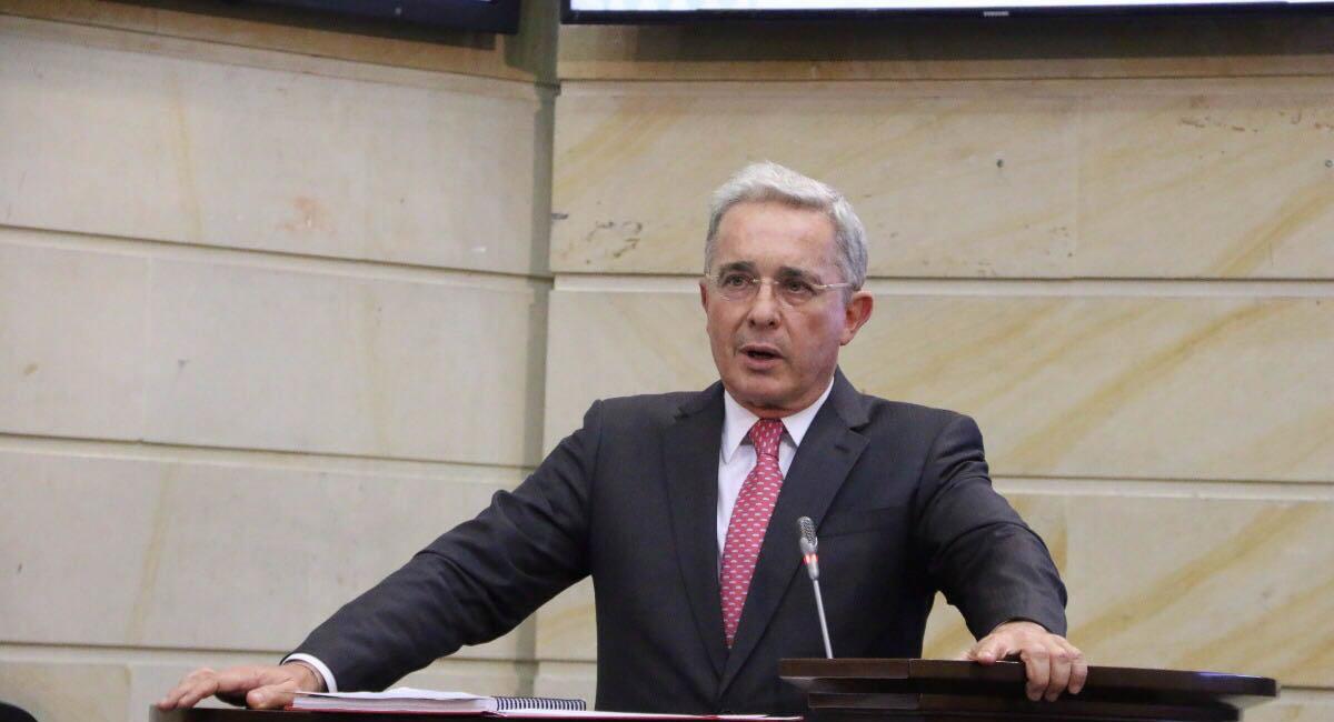 Álvaro Uribe, durante una sesión del Senado de la República. Foto: Flickr