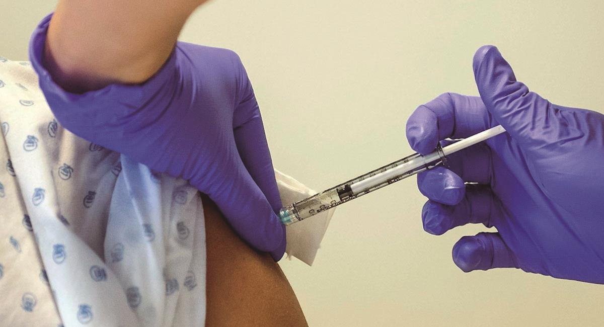 La vacuna china podría producirse masivamente en poco tiempo. Foto: EFE