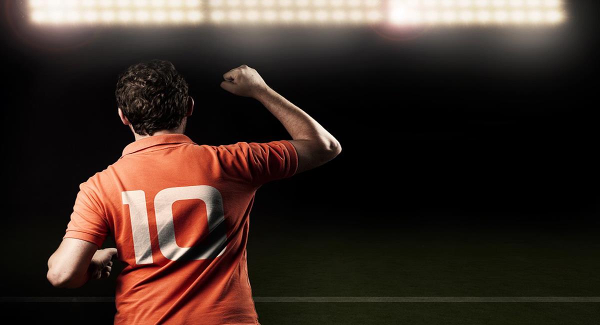 Casos de futbolistas que durante su carrera han defendido una sola camiseta ya no se ven. Foto: Pixabay