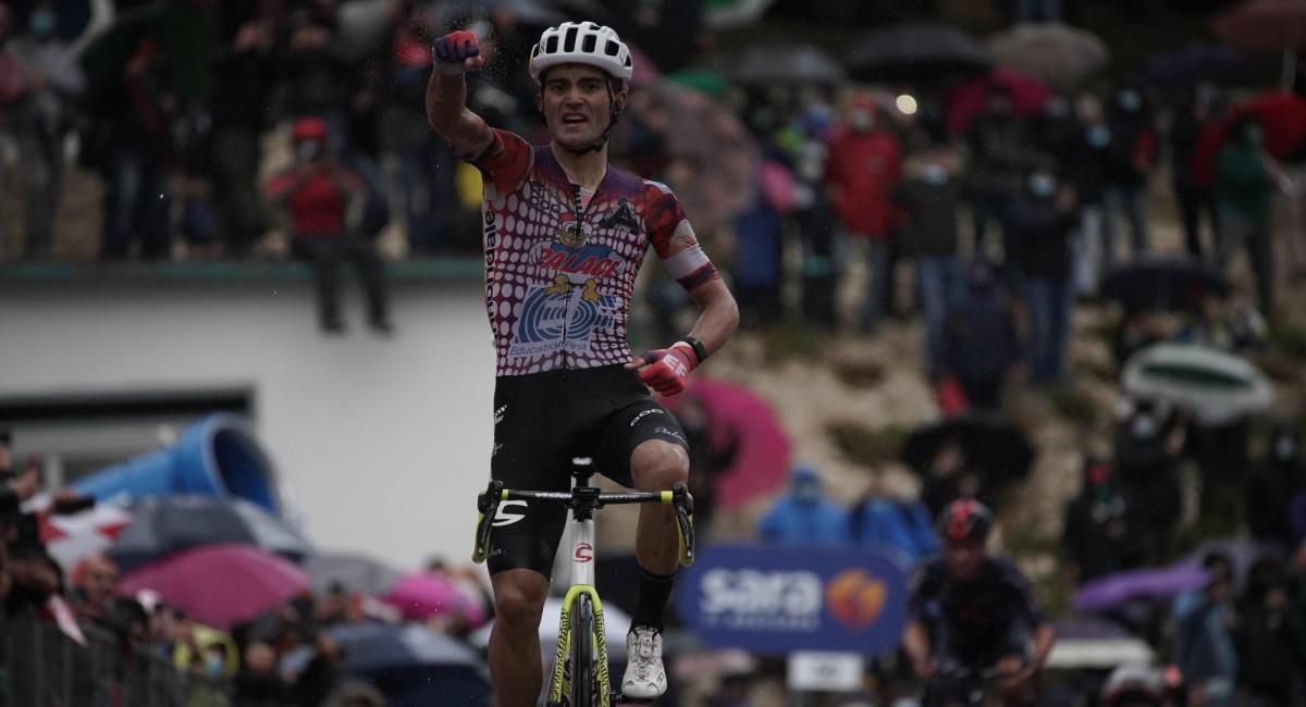 Ruben Guerreiro gana la etapa 9 del Giro de Italia. Foto: Twitter Prensa redes Giro de Italia.