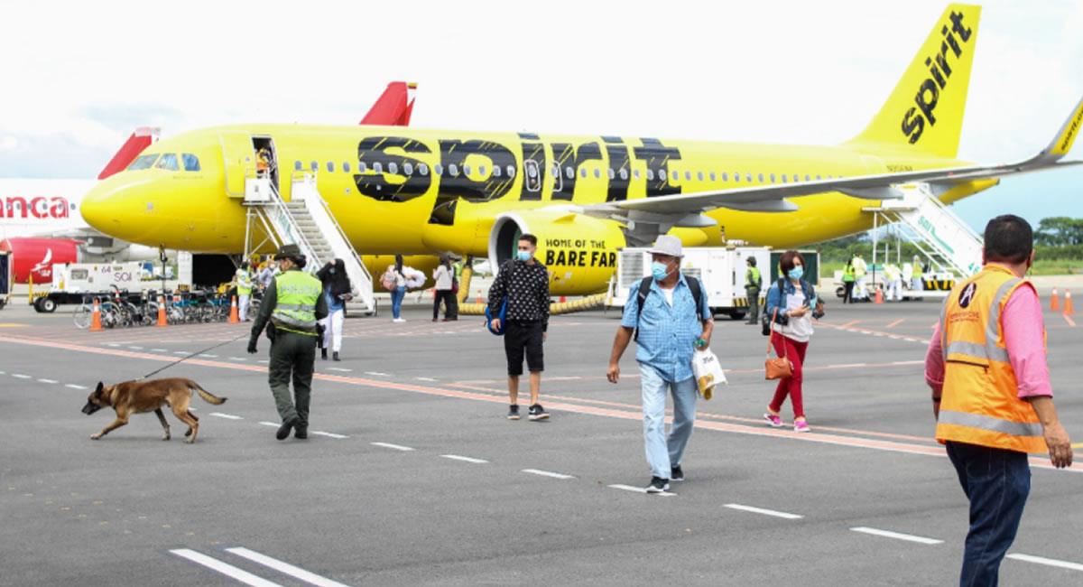 El vuelo trajo 154 pasajeros, en su mayoría colombianos. Foto: Twitter @AeroCivilCol