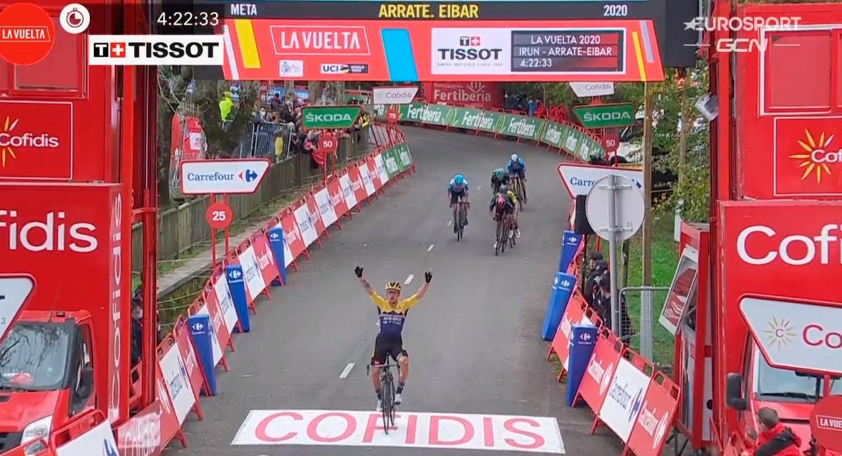 Primoz Roglic gana la primera etapa de La Vuelta a España 2020. Foto: Twitter @lavuelta