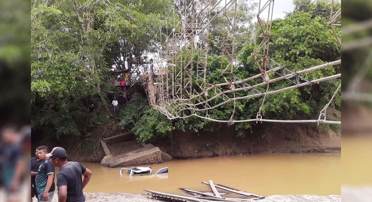 Las malas condiciones del puente ya habían sido denunciadas por los pobladores de la zona. Foto: Twitter / @DapardAntioquia