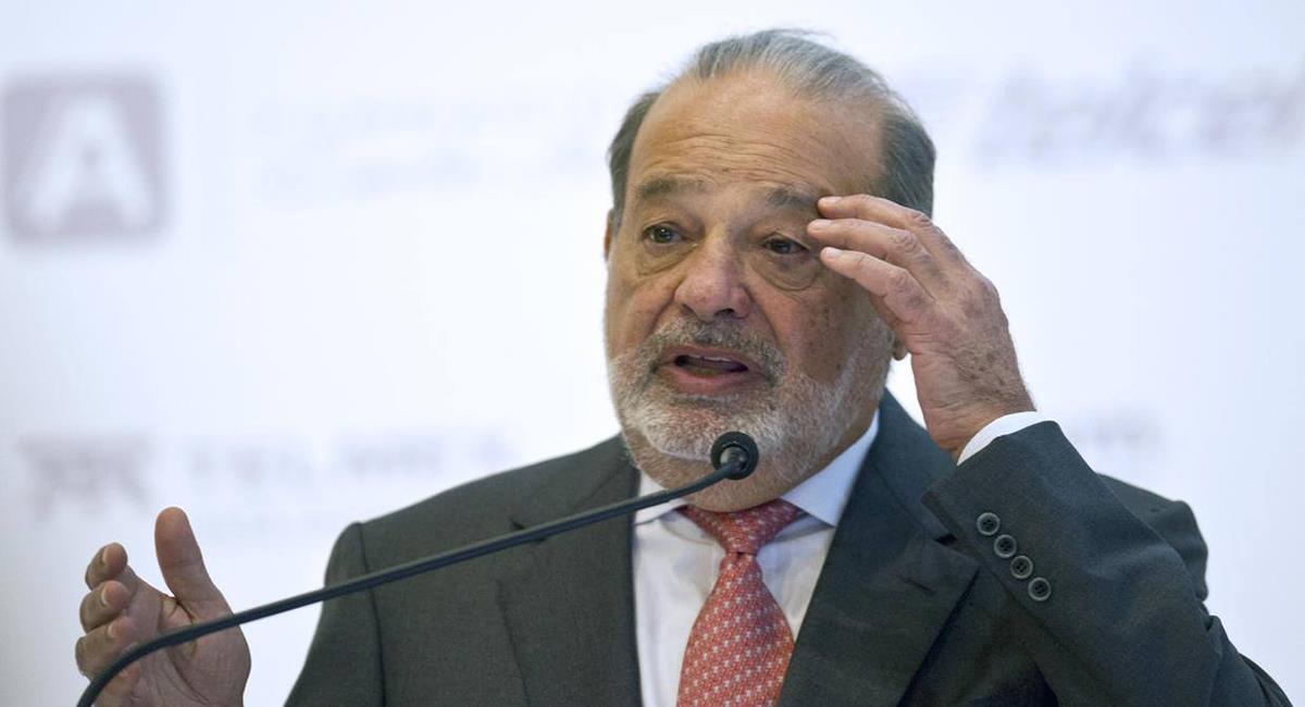 Carlos Slim, multimillonario mexicano, cuenta con una fortuna calculada en 52 mil millones de dólares. Foto: Facebook Carlos Slim
