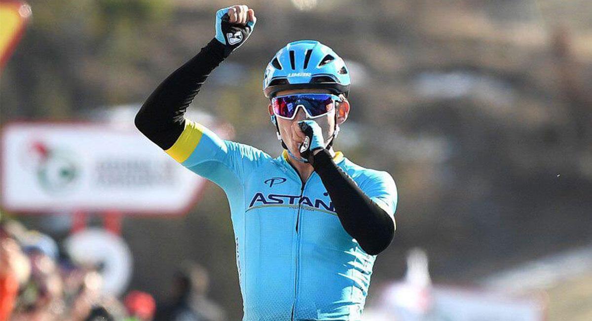 'Superman' López ya ha logrado entrar en el podio del Giro de Italia y La Vuelta a España. Foto: Twitter @SupermanlopezN