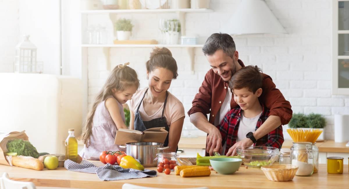 Cocina en familia desayunos y almuerzos nutritivos. Foto: Shutterstock