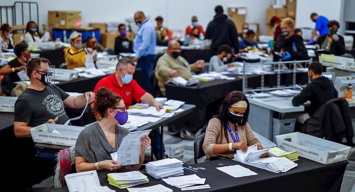En Georgia iniciaron un recuento de votos. Foto: EFE