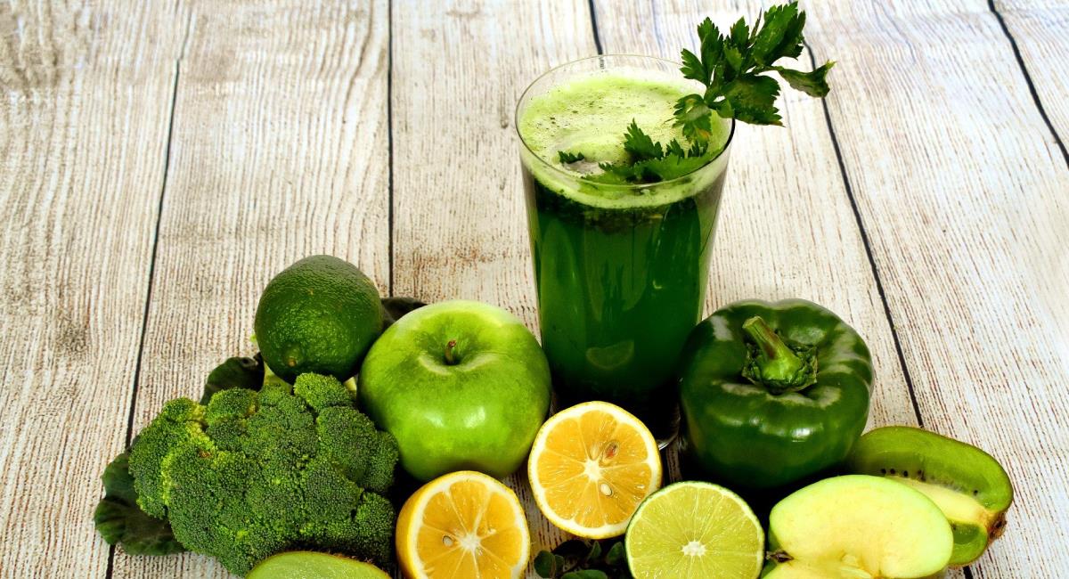 Riesgos de consumir jugos verdes en exceso. Foto: Pixabay