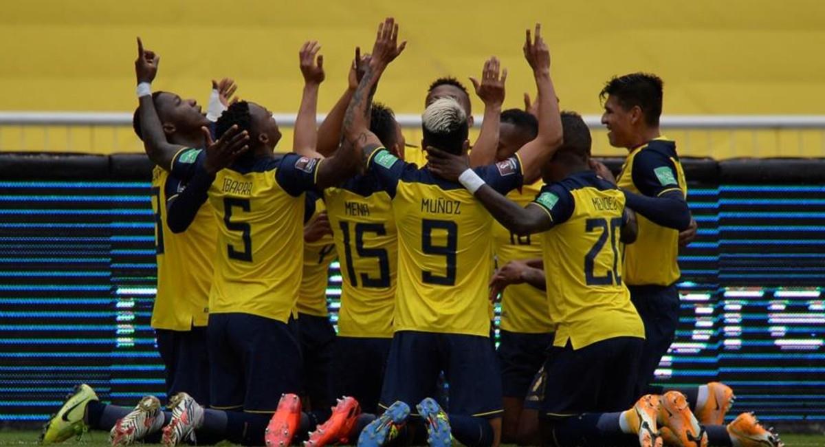 Ecuador golea a Colombia en las clasificatorias al Mundial Qatar 2022. Foto: EFE