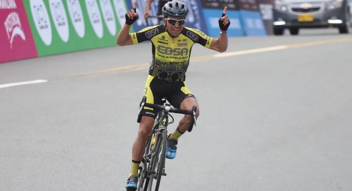 Salvador Moreno gana la etapa 5 de la Vuelta a Colombia. Foto: Prensa Fedeciclismo