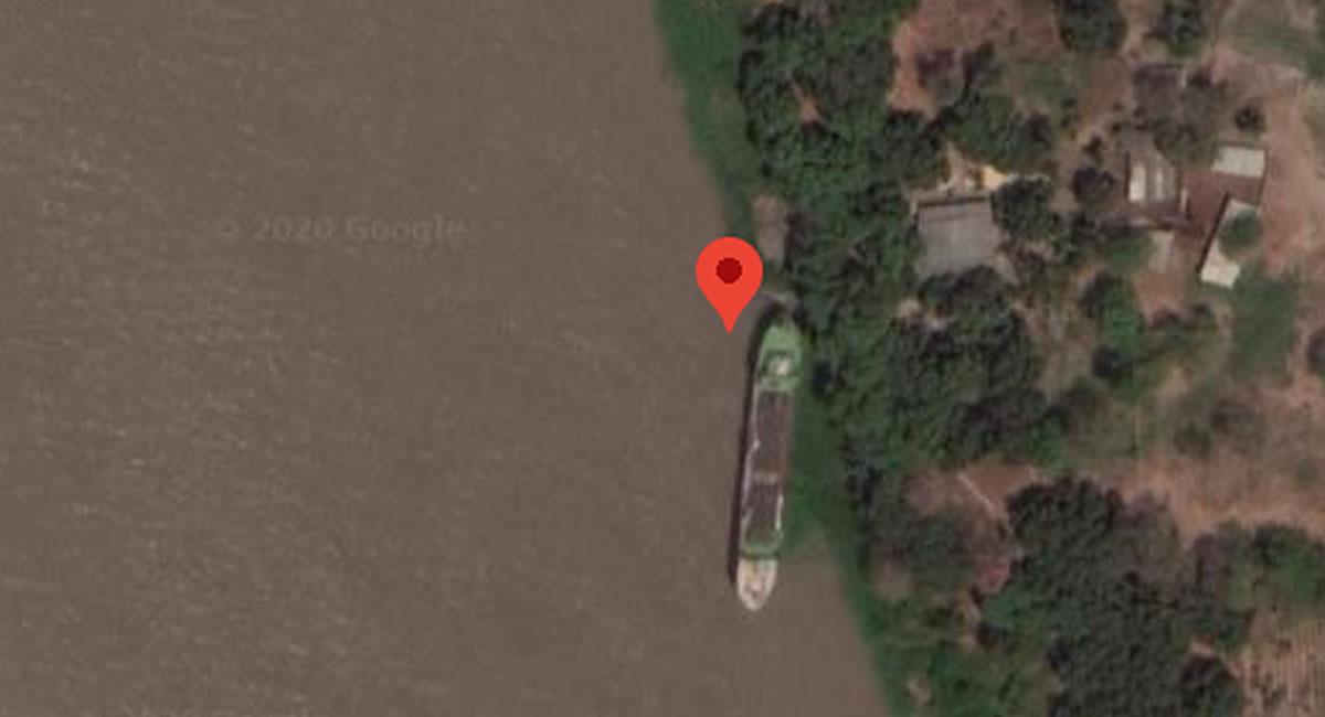 La Sombrera está encallado en Sitionuevo, en el río Magdalena. Foto: Google Maps