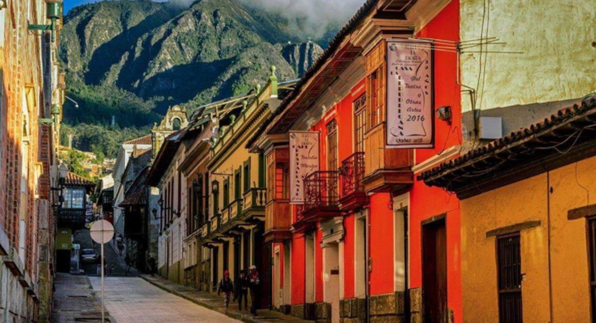 El barrio La Candelaria es uno de los más antiguos de Bogotá, y no se escapa de lo paranormal. Foto: Twitter @Vantee_07