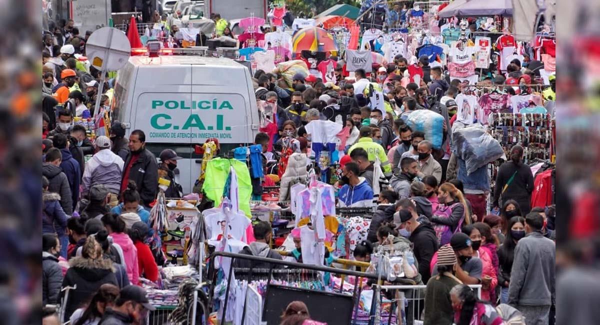 Las aglomeraciones han causado el rechazo de la Alcaldía en Bogotá. Foto: Twitter / @EmelRojasC